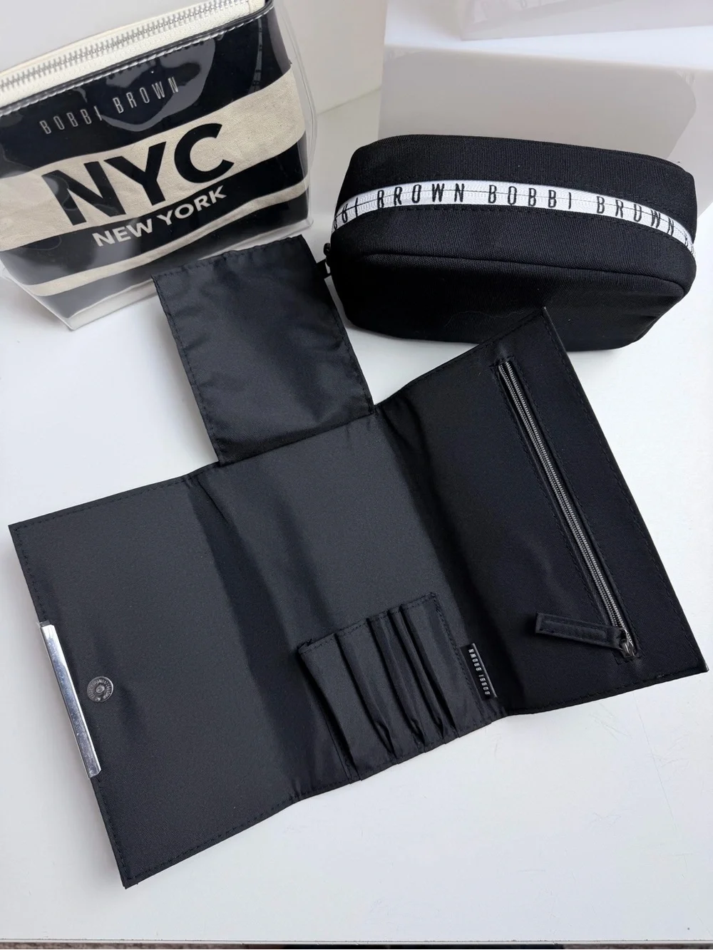 Bobbi Brown new without